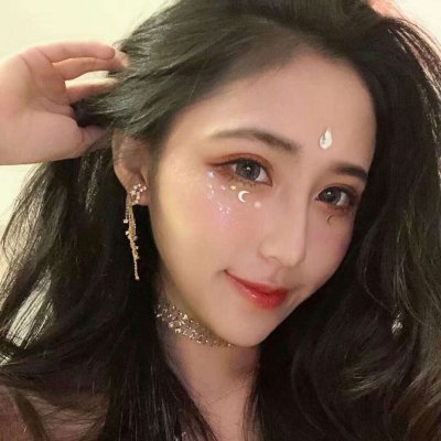 火遍整个抖音的微信头像女(精选16张)