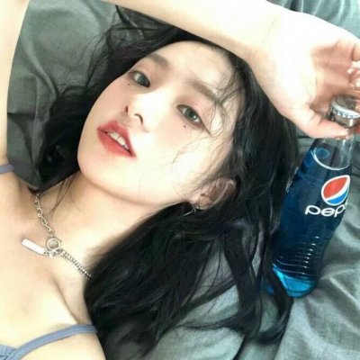 火遍整个抖音的微信头像女(精选16张)