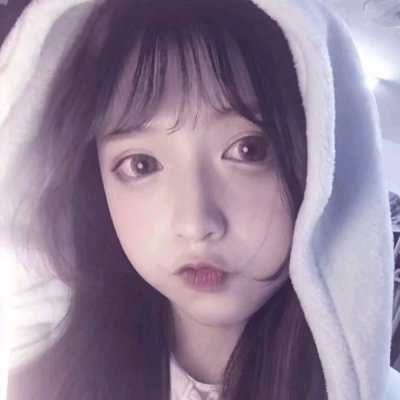 火遍整个抖音的微信头像女(精选16张)
