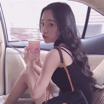 高冷又很洋气的女生很好看的头像真人(共16张)