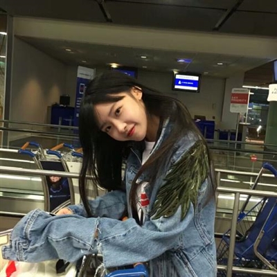 高冷又很洋气的女生很好看的头像真人(共16张)