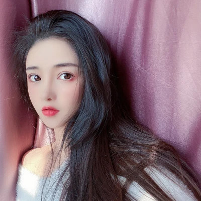 2024最潮女头像可爱(共16张)