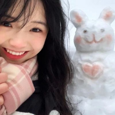 小众高级感女生头像(精选16张)
