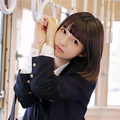 2024年最火最好看的女生头像(精选16张)