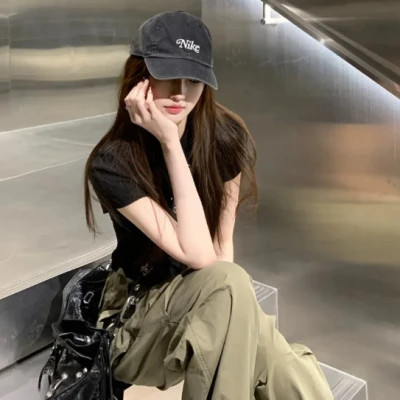 2024年最火最好看的女生头像真人(优选16张)