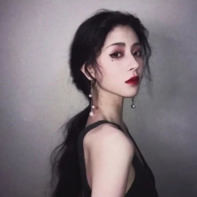 2024年最火的女生头像霸气(优选16张)