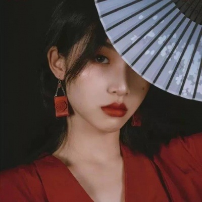 2024年最火的女生头像霸气(优选16张)