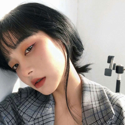 2024年最火的女生头像霸气(优选16张)