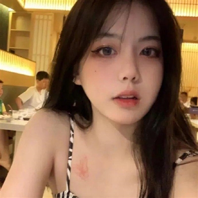 第一眼就吸引男生的女生头像(共16张)