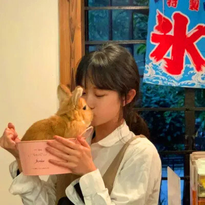 2024年最新微信头像女(16张)