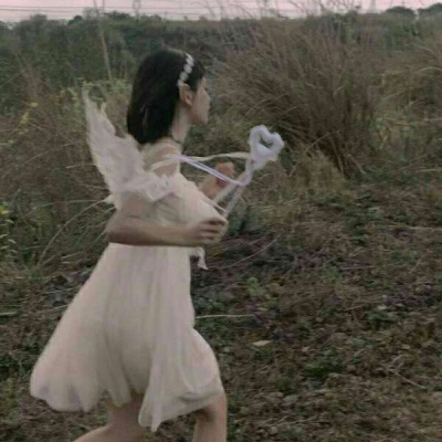 小清新女生微信头像图片大全(16张)