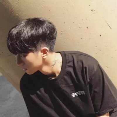 2024最适合男人格局的微信头像(精选16张)