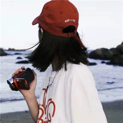 2024最火快手头像女好运(精选16张)
