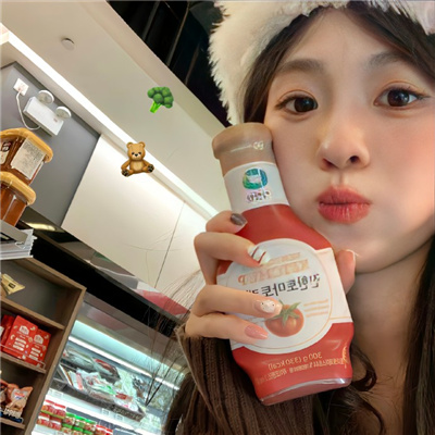 2024最火快手头像女好运(精选16张)