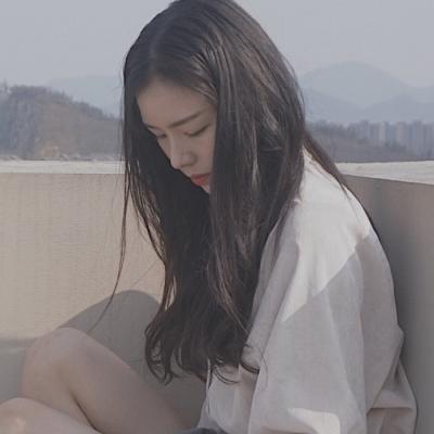 清纯小众魅力文艺女生头像真人(优选16张)