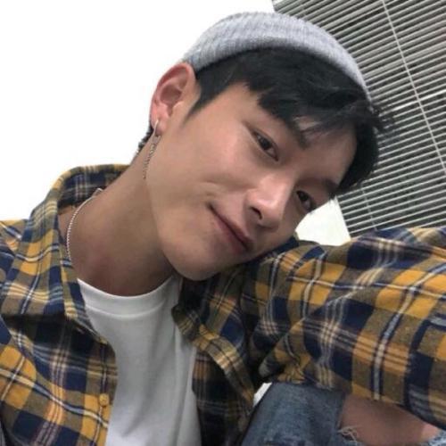男生阳光一点的微信头像(优选16张)