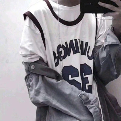 男生阳光一点的微信头像(优选16张)