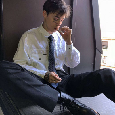 最吸引女人微信男头像(精选16张)