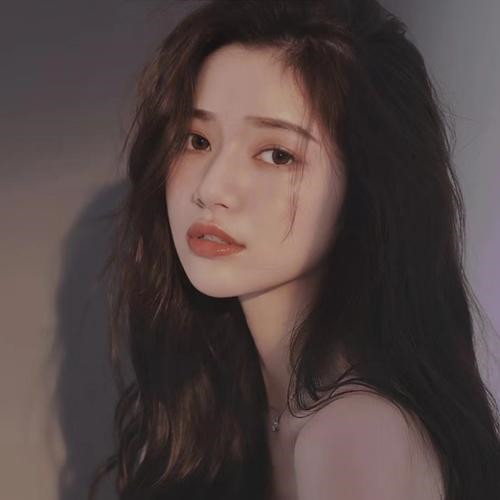 2024年快手最火的头像图片女生(共16张)