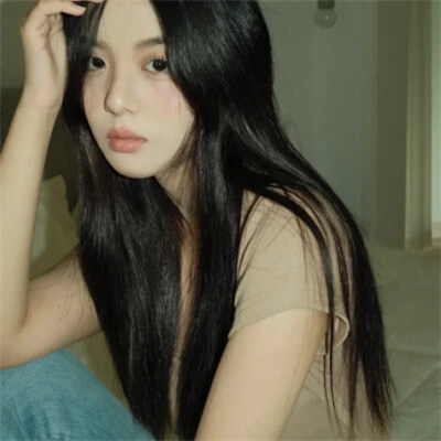 2024年快手最火的头像图片女生(共16张)