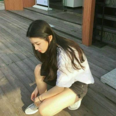 2024最流行伤感头像女(精选15张)