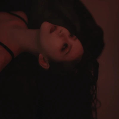 2024最流行伤感头像女(精选15张)