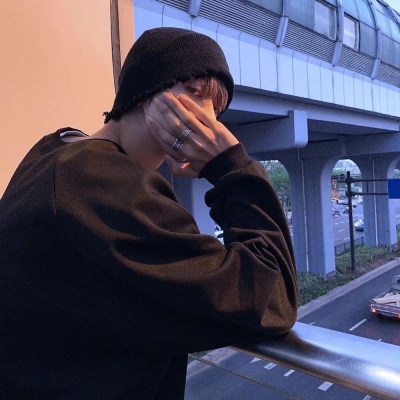 微信头像简约干净男生专用(精选18张)