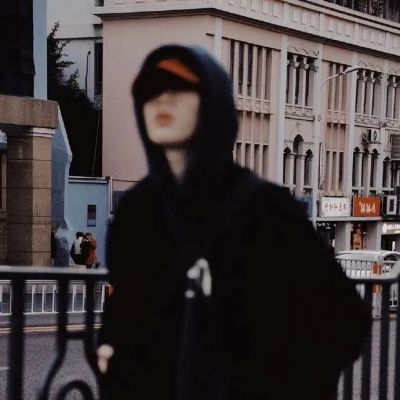 沧桑大叔头像图片(优选12张)