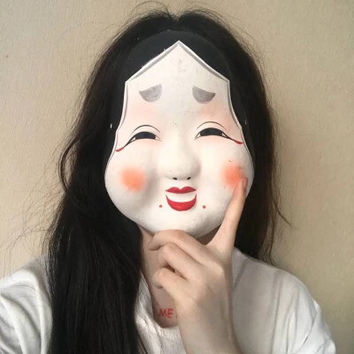 2024年微信头像女士专用(优选18张)