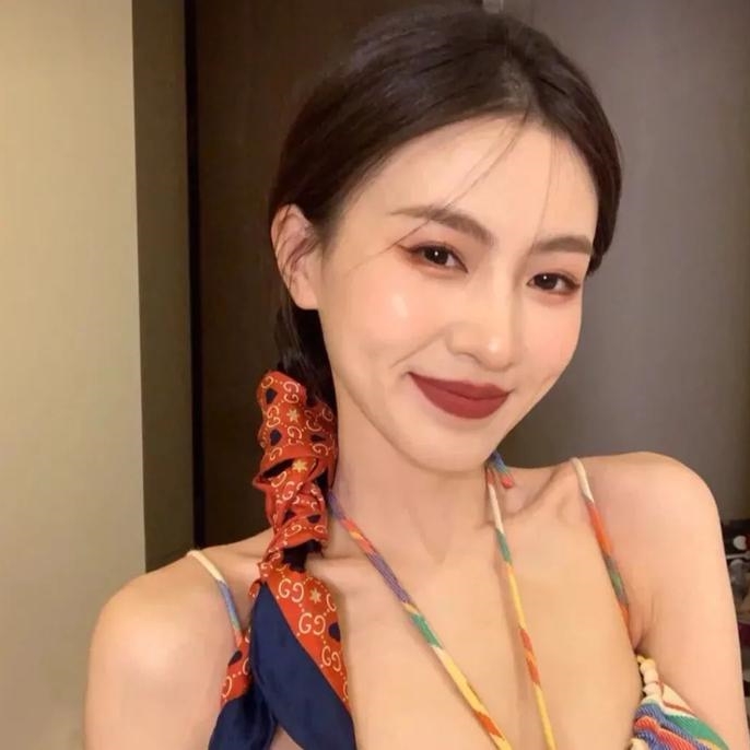 唯美又很清秀的女生高颜值舒心头像(共14张)