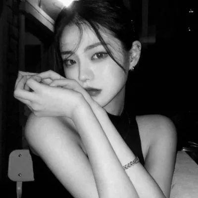 唯美又很清秀的女生高颜值舒心头像(共14张)
