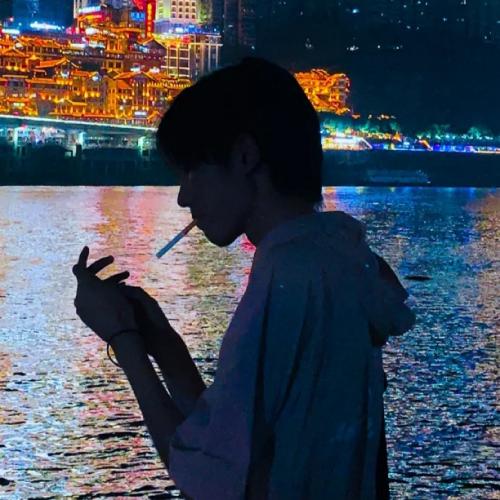 70后男人头像成熟稳重(12张)