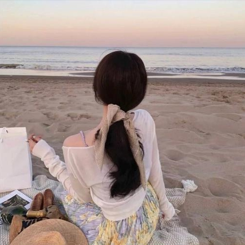 微信图片头像2024最新款式女背影(共9张)