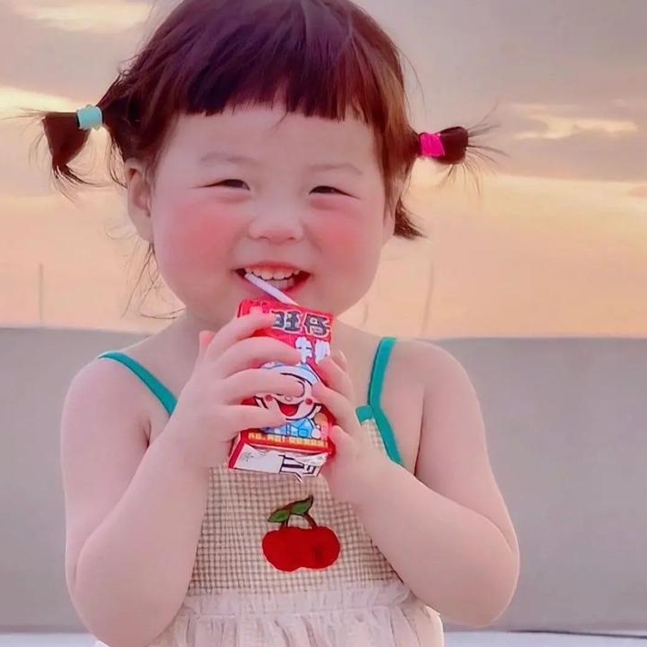 一看就开心的微信头像图片女(精选12张)