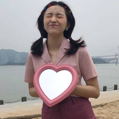 一看就开心的微信头像图片女(精选12张)