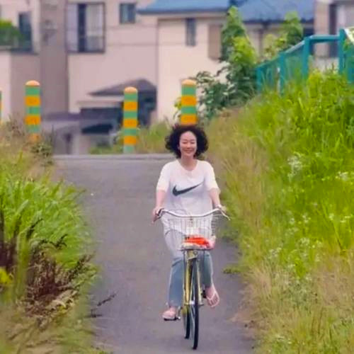 2024年女人最好运的微信头像(优选12张)
