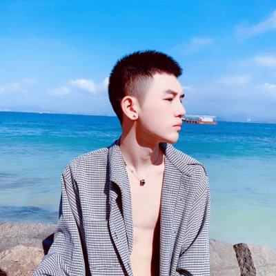 2024最新最好看的头像男(优选12张)