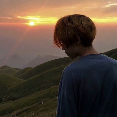 积极向上充满阳光的男生头像(12张)