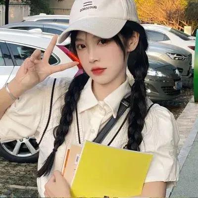 2024年最火头像高冷女生图片(优选12张)