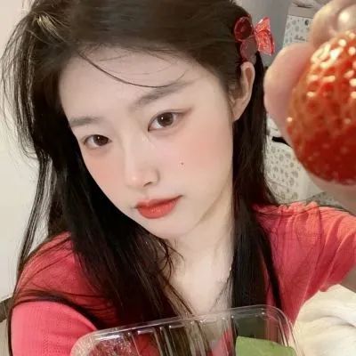2024年最火头像高冷女生图片(优选12张)