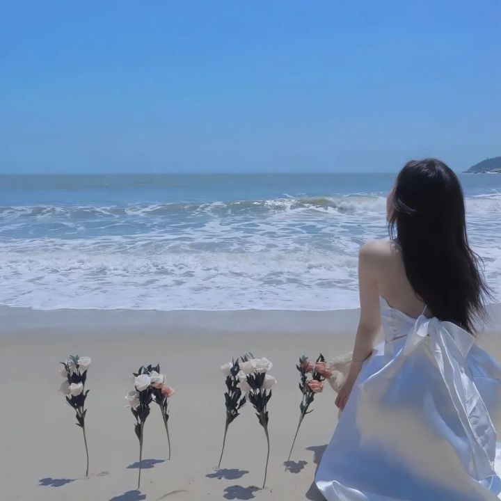 值得一辈子不换的头像风景女(精选12张)