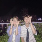 最近抖音很火的情侣头像图片(优选12张)