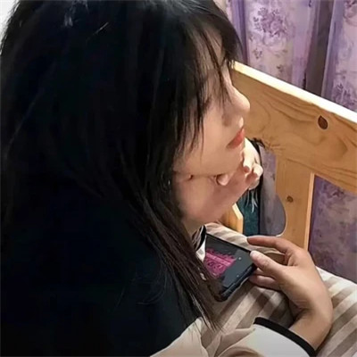 别人看不出的情侣头像真人(优选10张)