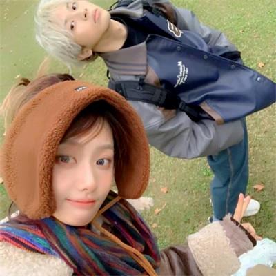 抖音情侣头像 一男一女情头2024(共12张)