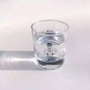 女的用什么微信头像吉利(共10张)