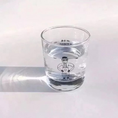 女的用什么微信头像吉利(共10张)